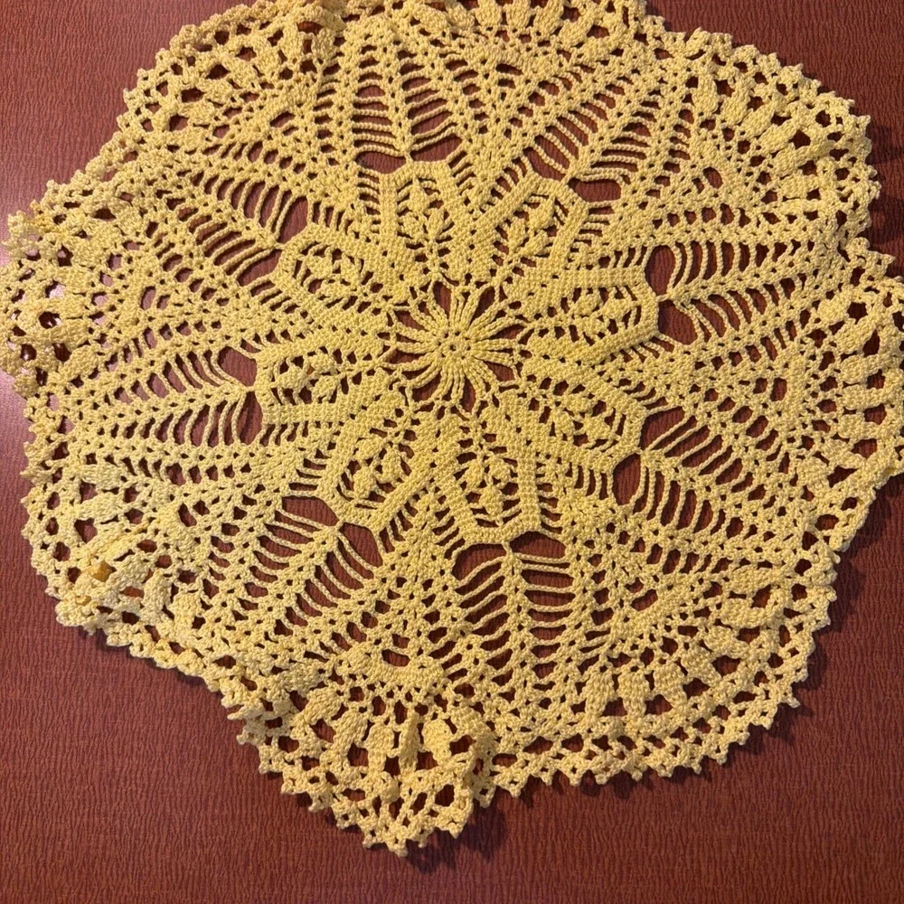 Vtg Handmade Yellow 14